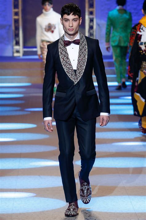 Dolce & Gabbana Fall 2018 Menswear Fashion Show 